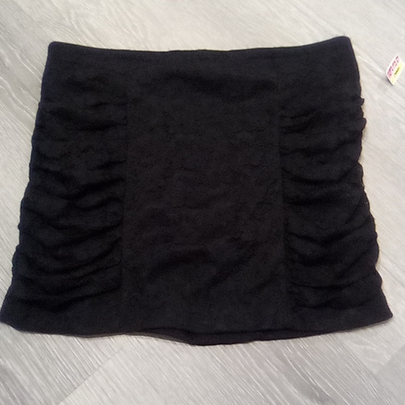 Dead stock NWT Black Lace Micro Mini Skirt from Deb Retail - Picture 2 of 12